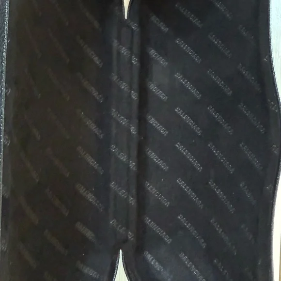 Balenciaga Black Sunglasses with Gold Detail - Picture 8 of 14